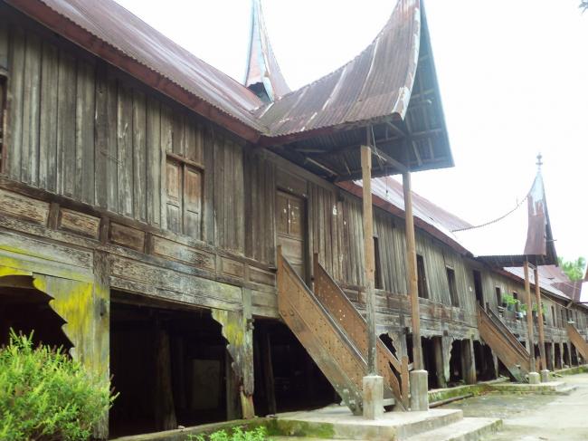 Rumah Gadang 20 Ruang Sulit Air